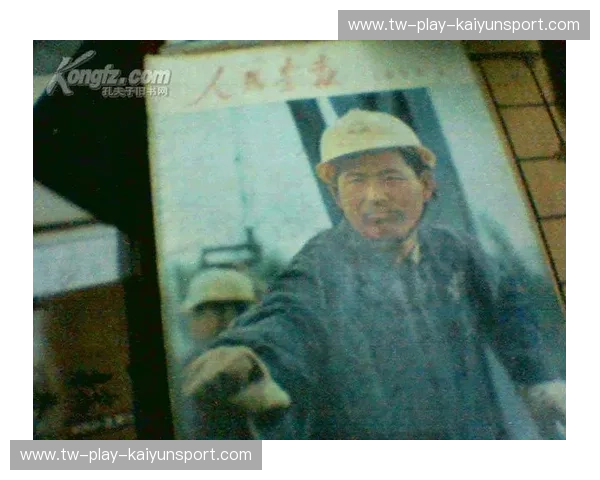 弈林双峰：当“百岁棋王”谢侠逊遇见“胡司令”胡荣华，一场跨越世纪的国粹巅峰对话